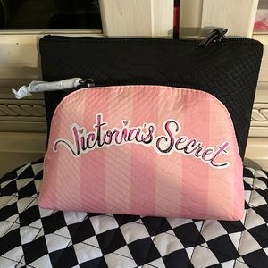 New Victoria’s Secret  cosmetic bags